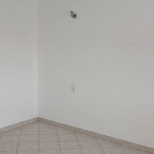  AGENCE TEMPLUM : Appartement | SORGUES (84700) | 93 m2 | 760 € 