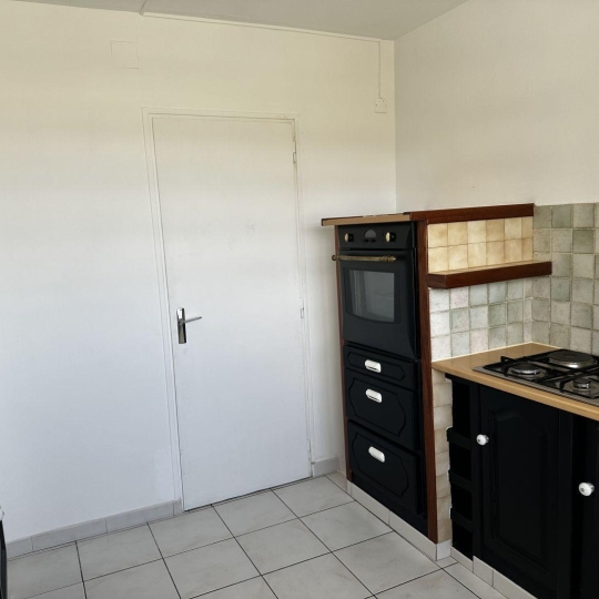  AGENCE TEMPLUM : Apartment | LE PONTET (84130) | 53 m2 | 680 € 