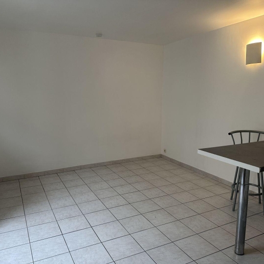  AGENCE TEMPLUM : Appartement | SORGUES (84700) | 22 m2 | 395 € 