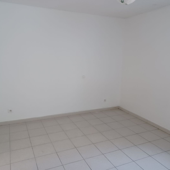 AGENCE TEMPLUM : Maison / Villa | SORGUES (84700) | 78 m2 | 800 € 