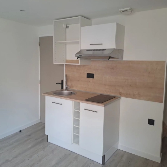  AGENCE TEMPLUM : Appartement | BEDARRIDES (84370) | 26 m2 | 450 € 
