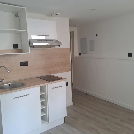  AGENCE TEMPLUM : Appartement | BEDARRIDES (84370) | 26 m2 | 450 € 