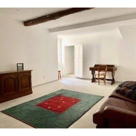 AGENCE TEMPLUM : Maison / Villa | CHATEAUNEUF-DU-PAPE (84230) | 81.00m2 | 850 € 
