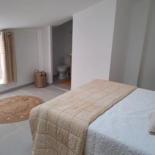  AGENCE TEMPLUM : Maison / Villa | CHATEAUNEUF-DU-PAPE (84230) | 81 m2 | 850 € 