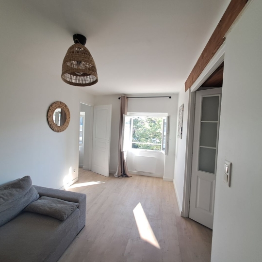  AGENCE TEMPLUM : Appartement | SORGUES (84700) | 52 m2 | 525 € 