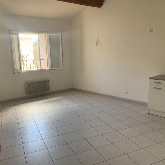 AGENCE TEMPLUM : Appartement | SORGUES (84700) | 38.00m2 | 507 € 