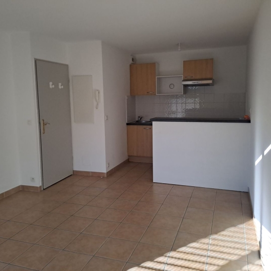 AGENCE TEMPLUM : Appartement | SORGUES (84700) | 38.31m2 | 580 € 