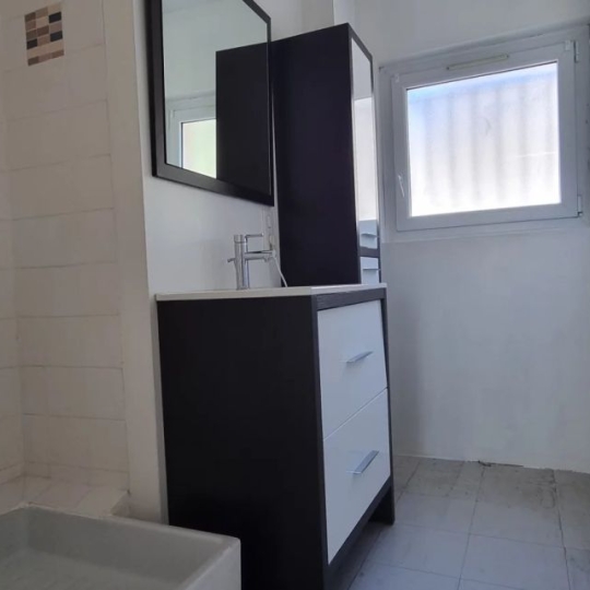  AGENCE TEMPLUM : Appartement | SORGUES (84700) | 54 m2 | 580 € 