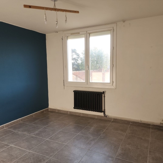  AGENCE TEMPLUM : Appartement | SORGUES (84700) | 69 m2 | 696 € 