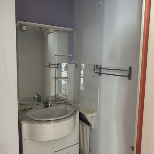  AGENCE TEMPLUM : Appartement | SORGUES (84700) | 46 m2 | 527 € 