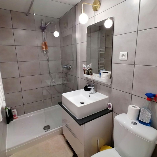  AGENCE TEMPLUM : Immeuble | SORGUES (84700) | 150 m2 | 249 000 € 
