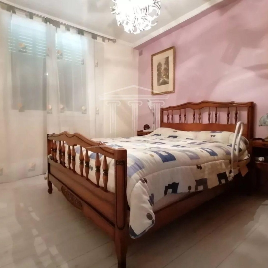  AGENCE TEMPLUM : Maison / Villa | SORGUES (84700) | 185 m2 | 244 000 € 
