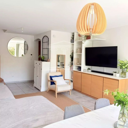  AGENCE TEMPLUM : Maison / Villa | SORGUES (84700) | 100 m2 | 287 000 € 