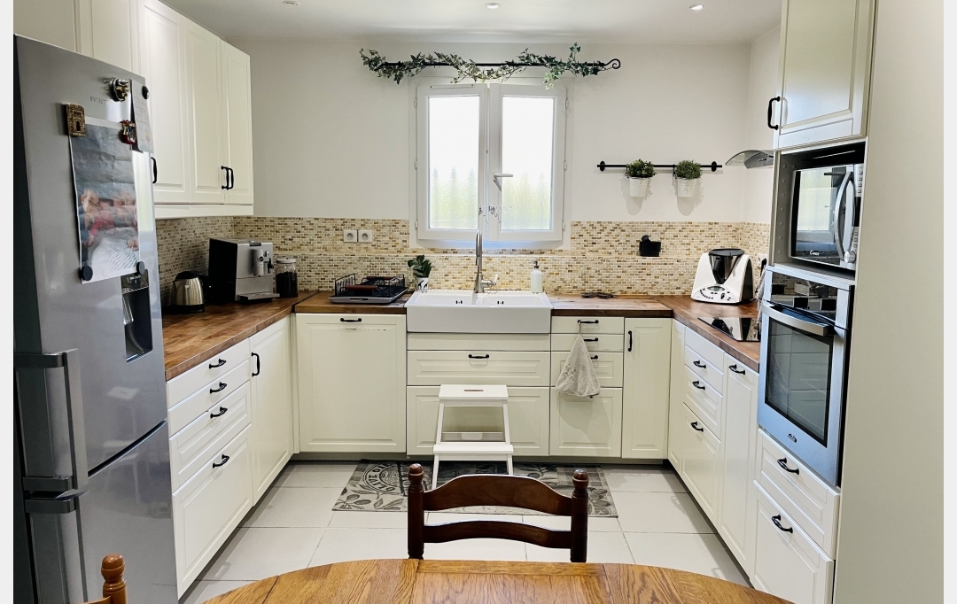 AGENCE TEMPLUM : Maison / Villa | SORGUES (84700) | 92 m2 | 918 € 