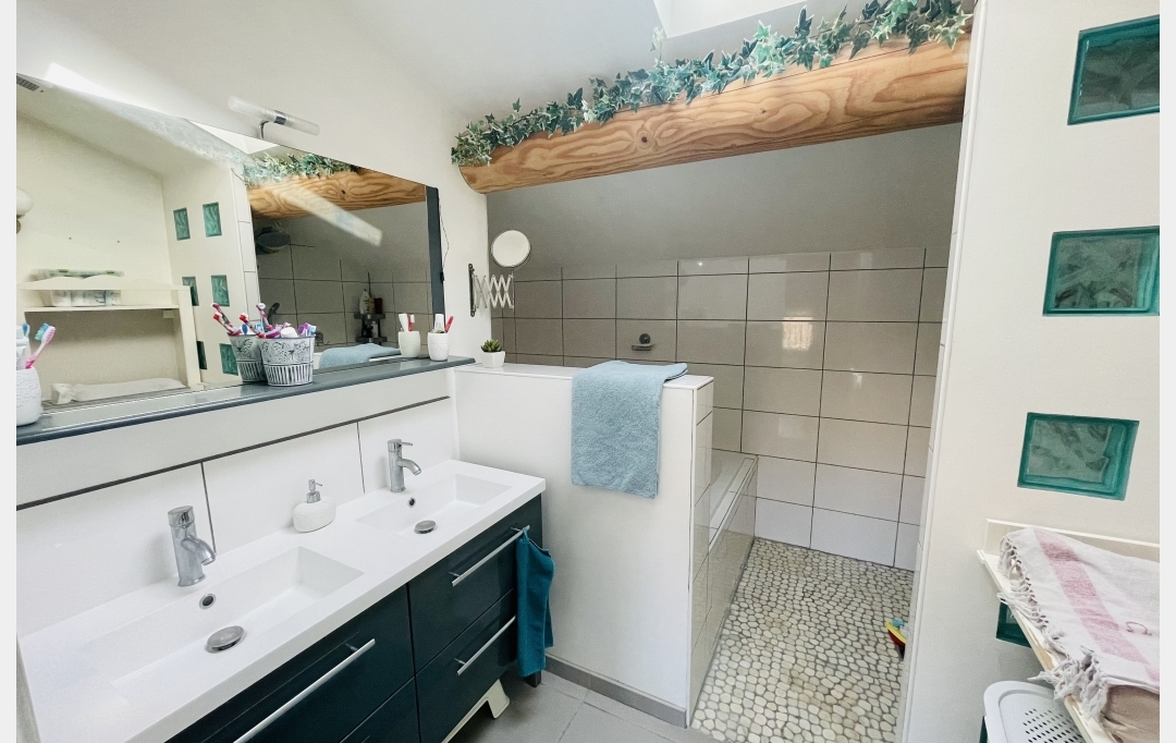 AGENCE TEMPLUM : Maison / Villa | SORGUES (84700) | 92 m2 | 918 € 