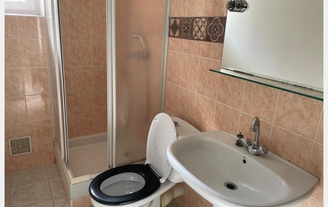 AGENCE TEMPLUM : Maison / Villa | SORGUES (84700) | 54 m2 | 580 € 