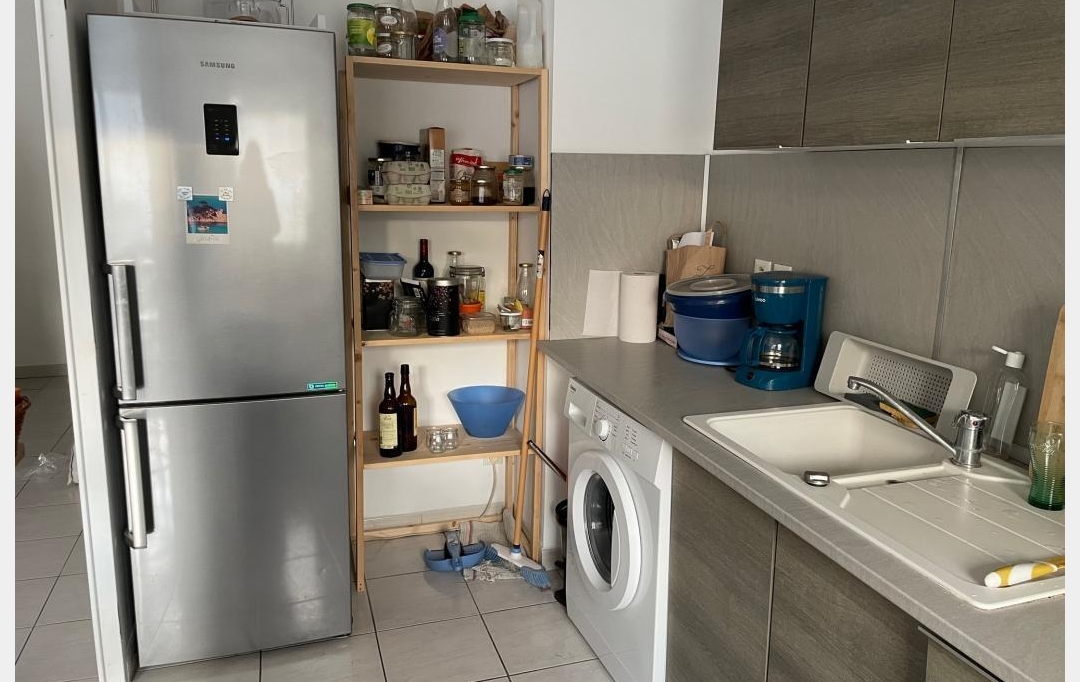 AGENCE TEMPLUM : Appartement | SORGUES (84700) | 65 m2 | 750 € 