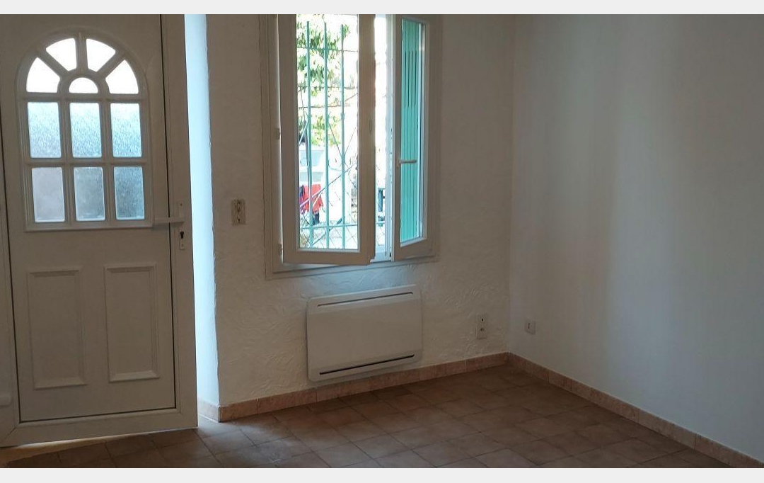 AGENCE TEMPLUM : Appartement | SORGUES (84700) | 52 m2 | 560 € 