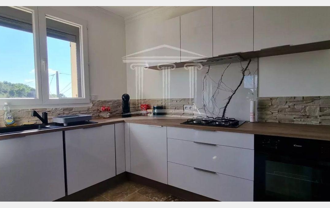 AGENCE TEMPLUM : Maison / Villa | CHATEAUNEUF-DU-PAPE (84230) | 40 m2 | 696 € 