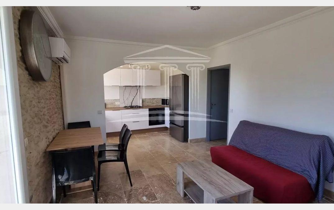 AGENCE TEMPLUM : Maison / Villa | CHATEAUNEUF-DU-PAPE (84230) | 40 m2 | 696 € 