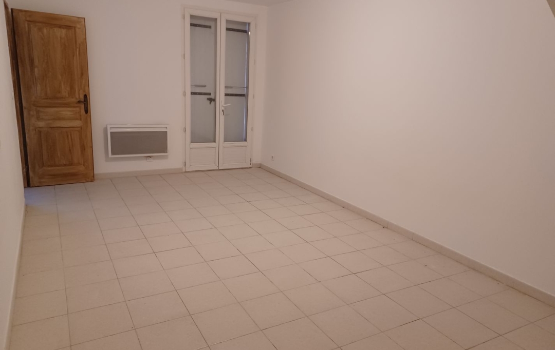 AGENCE TEMPLUM : Maison / Villa | SORGUES (84700) | 78 m2 | 800 € 