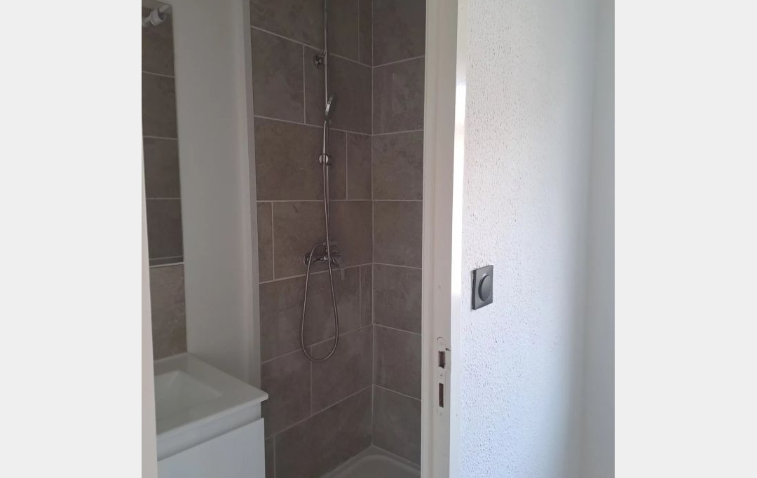 AGENCE TEMPLUM : Appartement | BEDARRIDES (84370) | 26 m2 | 450 € 