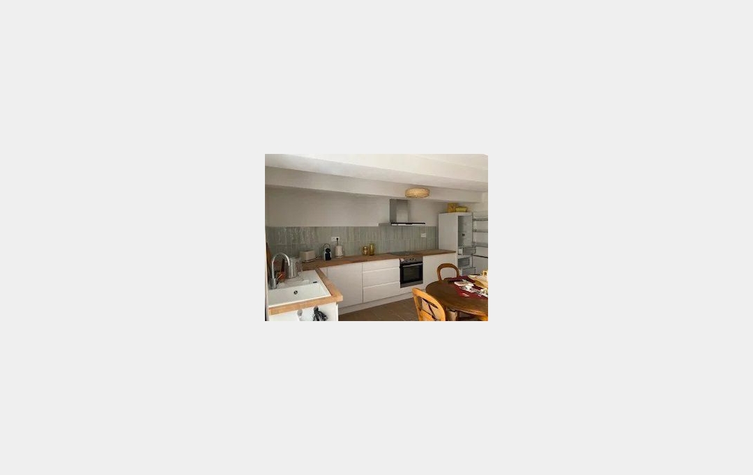 AGENCE TEMPLUM : Maison / Villa | CHATEAUNEUF-DU-PAPE (84230) | 81 m2 | 850 € 