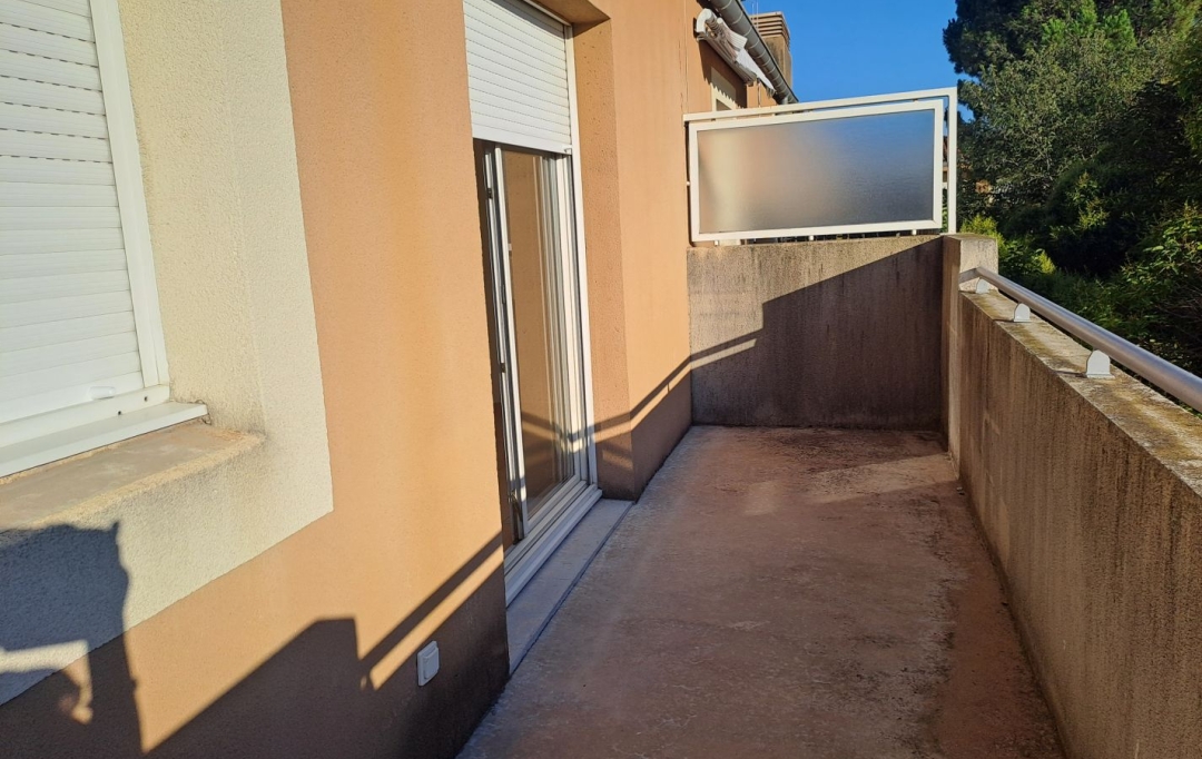 AGENCE TEMPLUM : Appartement | SORGUES (84700) | 38 m2 | 580 € 