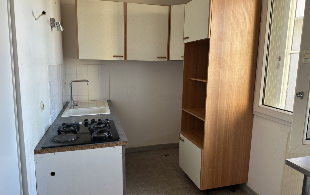 AGENCE TEMPLUM : Appartement | SORGUES (84700) | 46 m2 | 527 € 