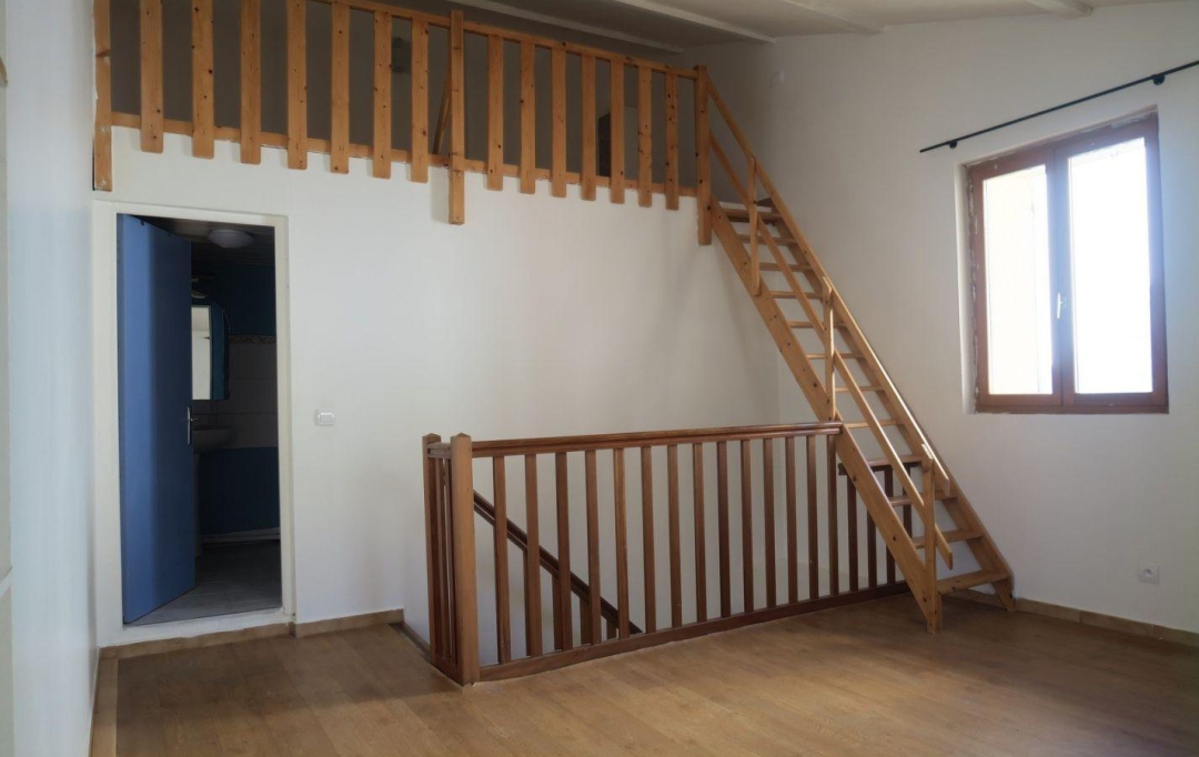 AGENCE TEMPLUM : Immeuble | SORGUES (84700) | 150 m2 | 249 000 € 