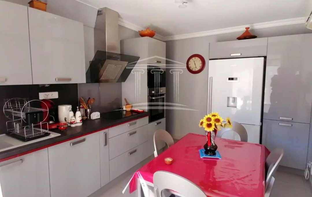 AGENCE TEMPLUM : Maison / Villa | SORGUES (84700) | 185 m2 | 244 000 € 