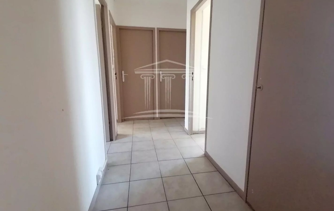 AGENCE TEMPLUM : Appartement | SORGUES (84700) | 57 m2 | 65 000 € 