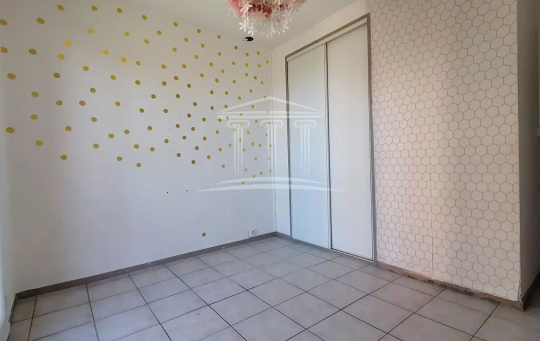 AGENCE TEMPLUM : Appartement | SORGUES (84700) | 57 m2 | 65 000 € 