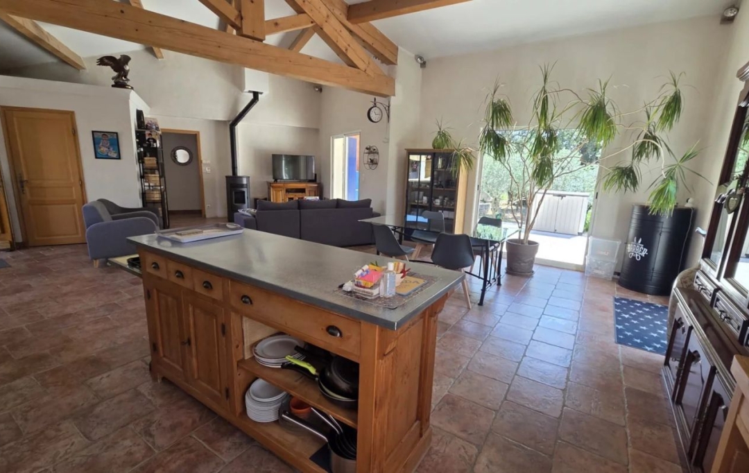 AGENCE TEMPLUM : Maison / Villa | SORGUES (84700) | 172 m2 | 395 000 € 