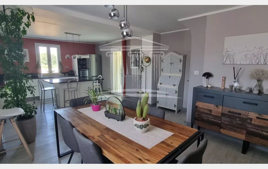AGENCE TEMPLUM : Maison / Villa | ALTHEN-DES-PALUDS (84210) | 118 m2 | 363 000 € 