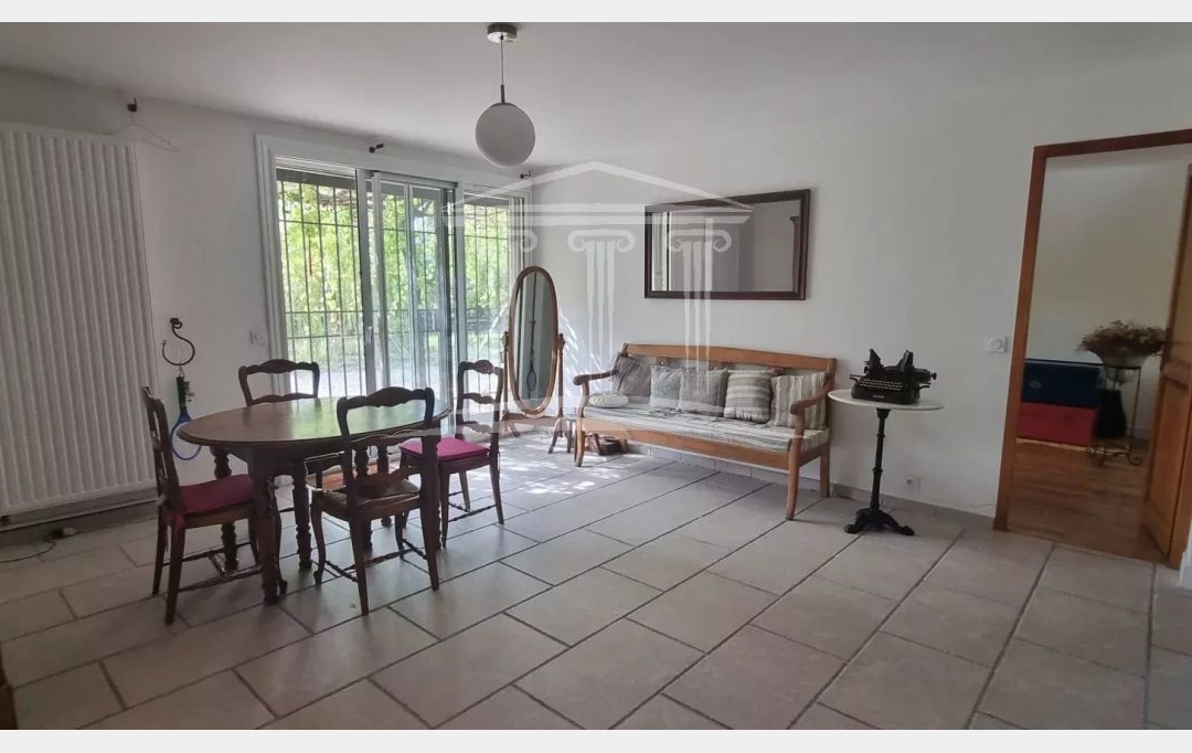 AGENCE TEMPLUM : House | SORGUES (84700) | 215 m2 | 418 000 € 