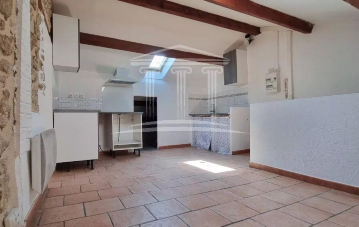 Appartement P3 SORGUES 35 m2 540 € Appartement P3 SORGUES 35 m2 540 €