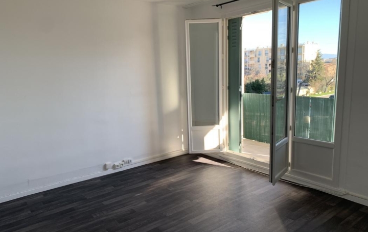 AGENCE TEMPLUM : Appartement | SORGUES (84700) | 56 m2 | 640 € 