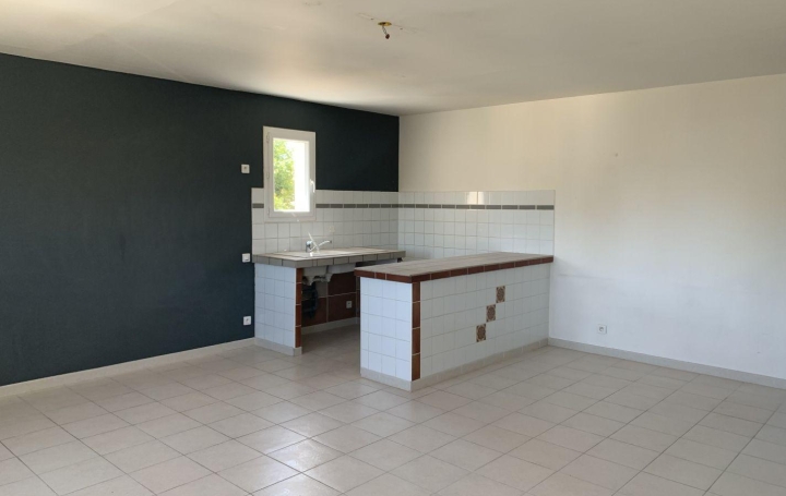 AGENCE TEMPLUM : Appartement | SORGUES (84700) | 60 m2 | 640 € 