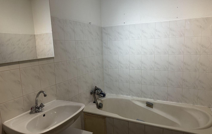 AGENCE TEMPLUM : Appartement | SORGUES (84700) | 51 m2 | 620 € 