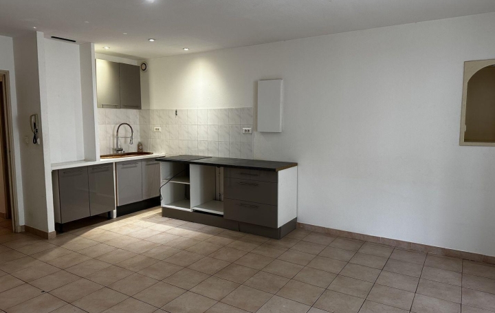 AGENCE TEMPLUM : Appartement | SORGUES (84700) | 51 m2 | 620 € 