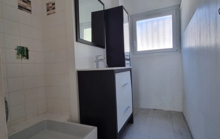  AGENCE TEMPLUM Appartement | SORGUES (84700) | 54 m2 | 580 € 
