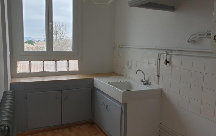 AGENCE TEMPLUM : Apartment | SORGUES (84700) | 55 m2 | 77 000 € 