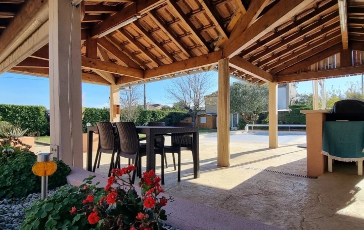  AGENCE TEMPLUM Maison / Villa | SORGUES (84700) | 171 m2 | 399 000 € 