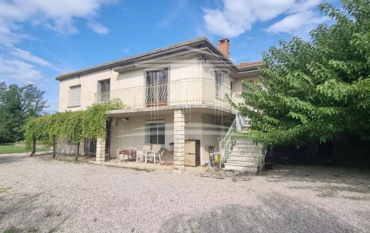 Maison SORGUES 215 m2 418 000 € Maison SORGUES 215 m2 418 000 €